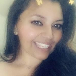 Meet your Posher, Crystal